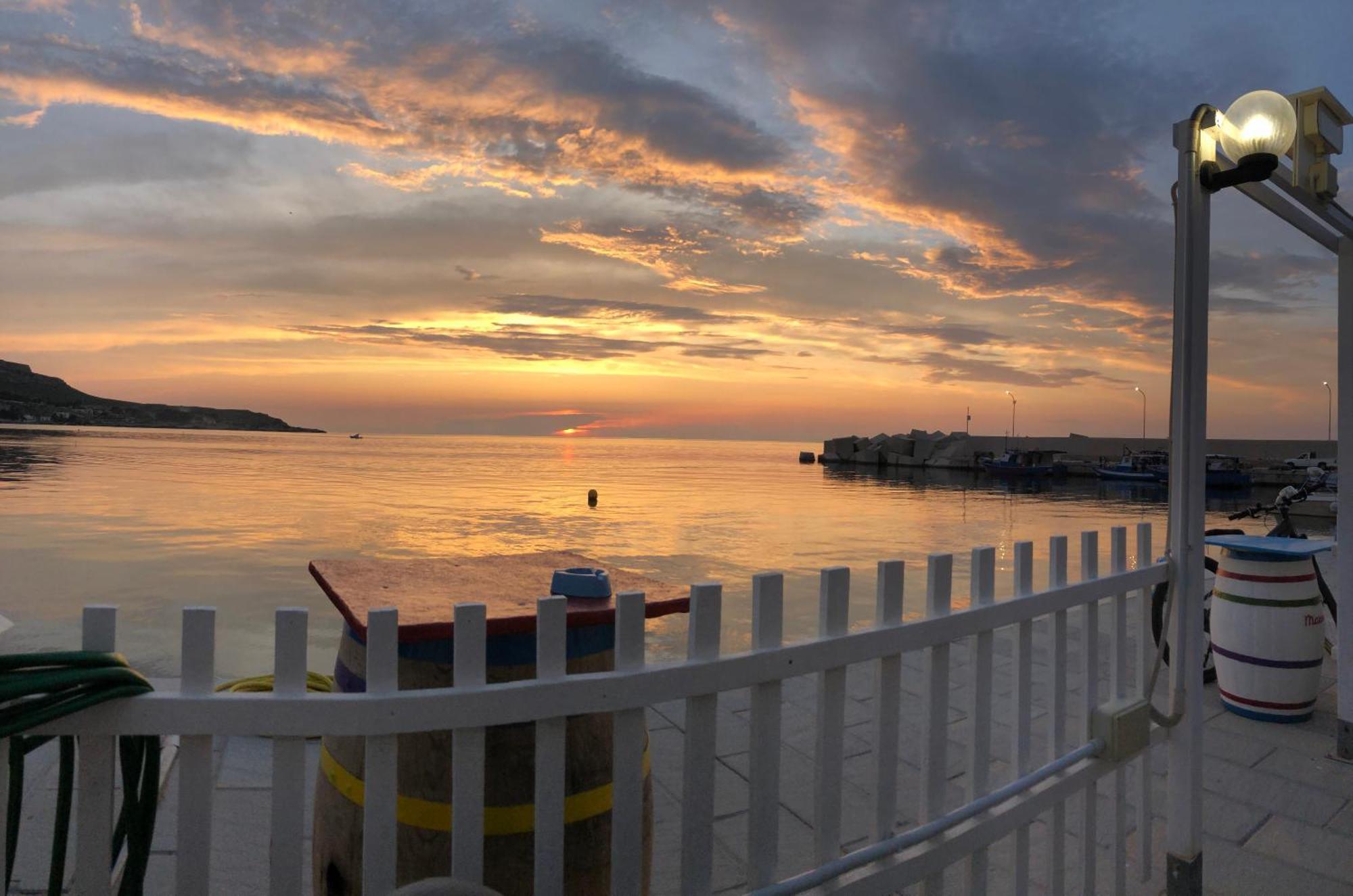 Casa Del Nespolo Villa Tonnara di Bonagia Bagian luar foto